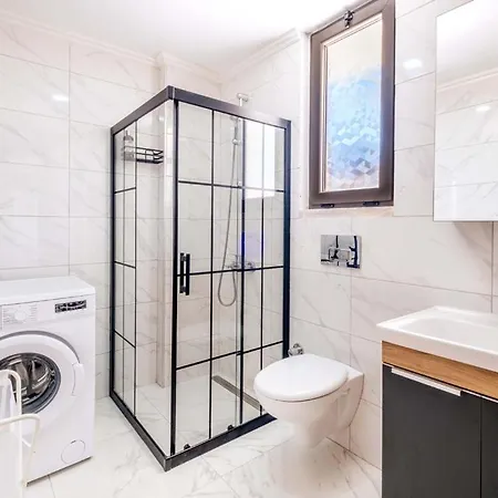 Pisuites Apartmán *